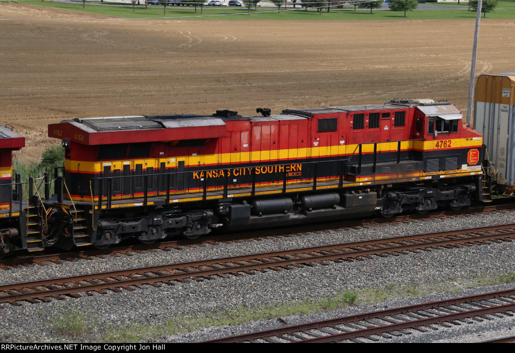 KCSM 4762